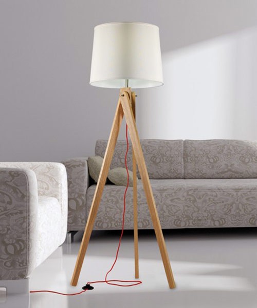 Come rendere più bello il soggiorno con le lampade